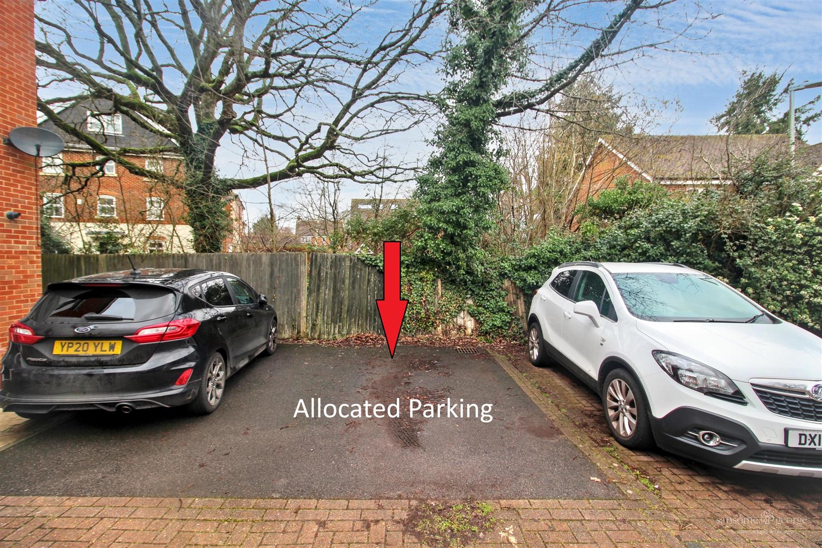 Pryor Close, Tilehurst, Reading